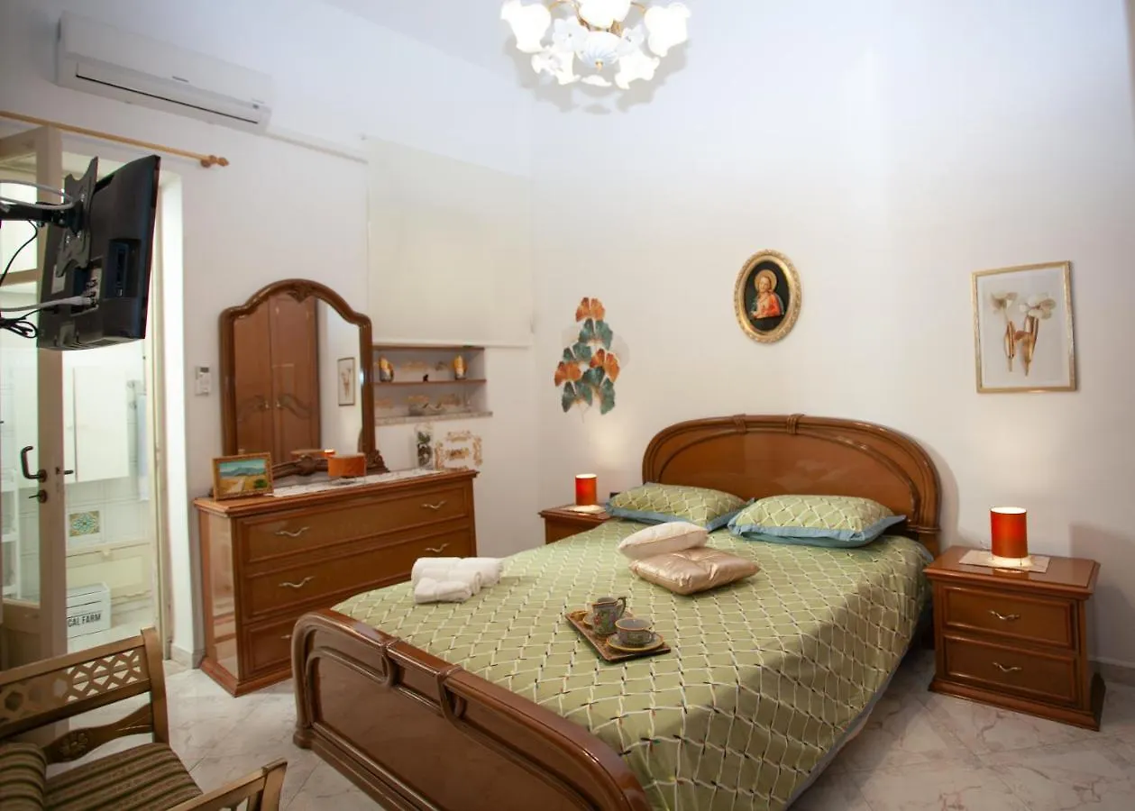 Casa Rosamaria Apartment Giardini Naxos