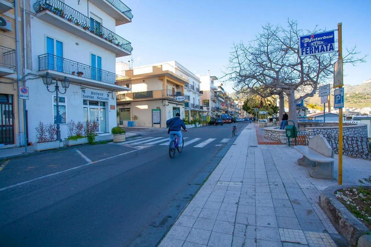 Appartamento Casa Rosamaria Giardini Naxos